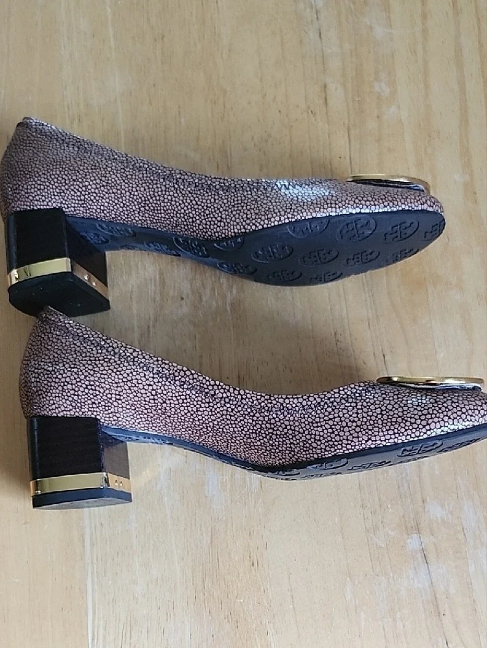 Tory Burch Beige Brown Block Heel Pumps